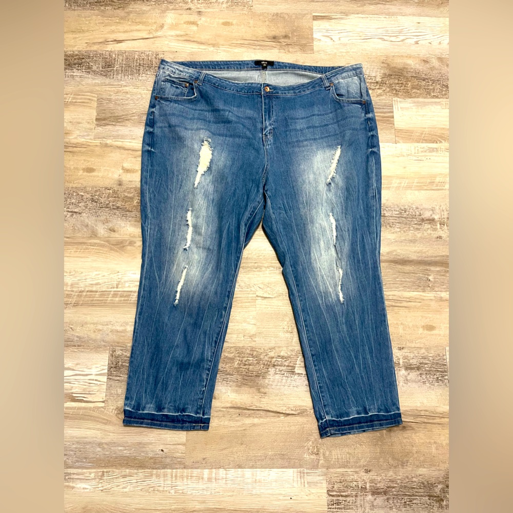 Women’s size 28 Ellos jeans